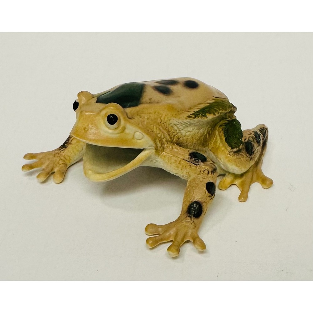 Vintage Rubber ERCG 1990s Tan & Green Tree Frog 3" Amphibian Collectible Toy